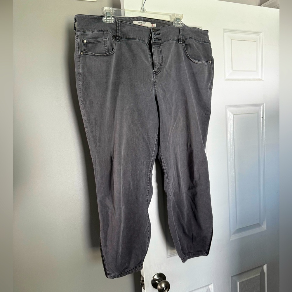 Torrid Side Zip Cropped Jeans